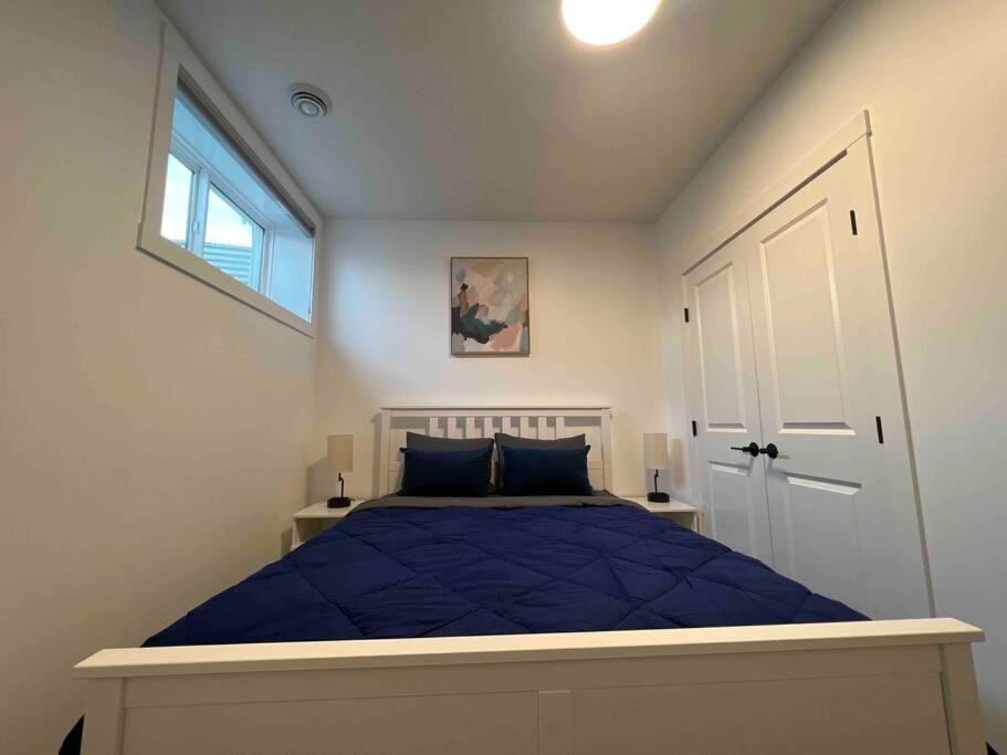 Newly Built 2 Bedroom Suite With Free Parking - Close To Banff National Park, Calgary Ngoại thất bức ảnh